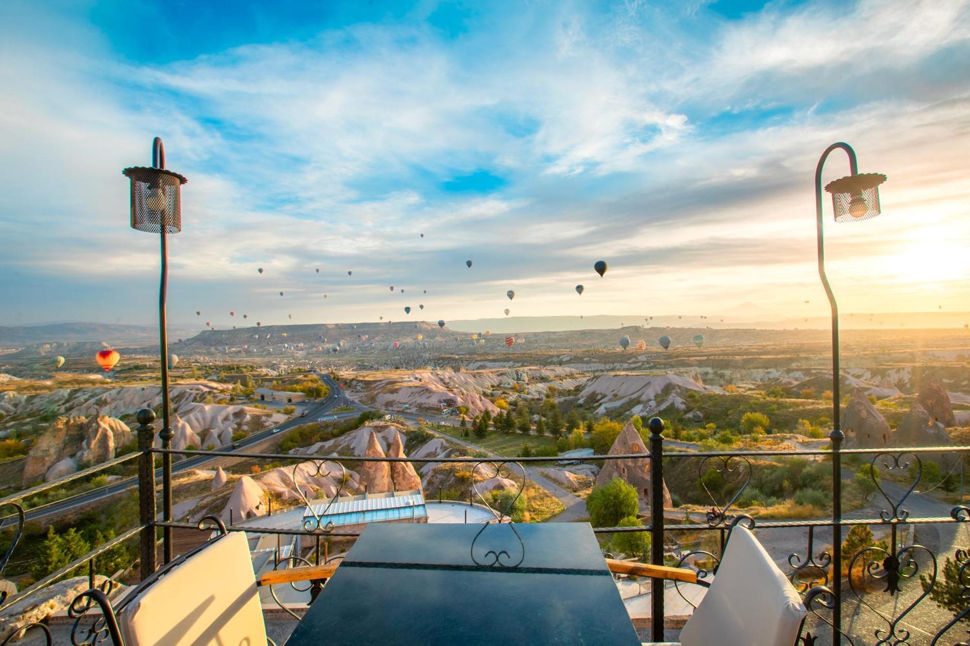 Simera In Cappadocia - Special Class - Best View Rooftop Uchisar Exterior photo